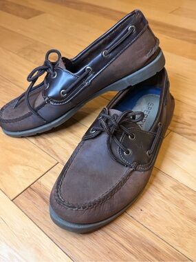 Sperry Top-Sider Mens Authentic Original 2-Eye Brown Leather Boat Shoes 9M